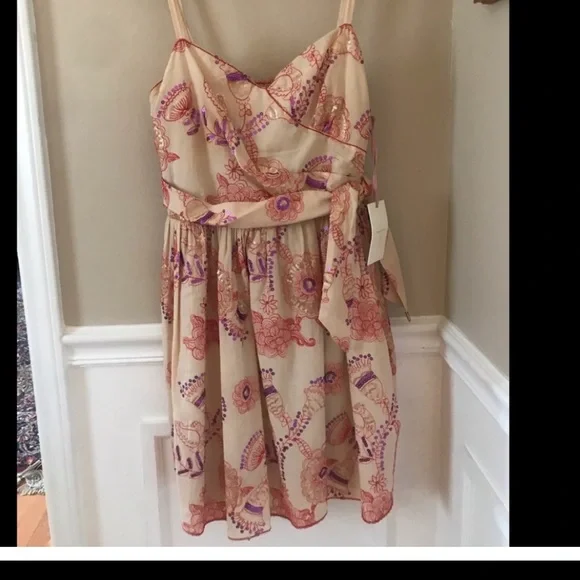 ๐Alex Marie๐๐Very cute summer dress ๐ nice details and sparkly colors๐๐ - Picture 1 of 12